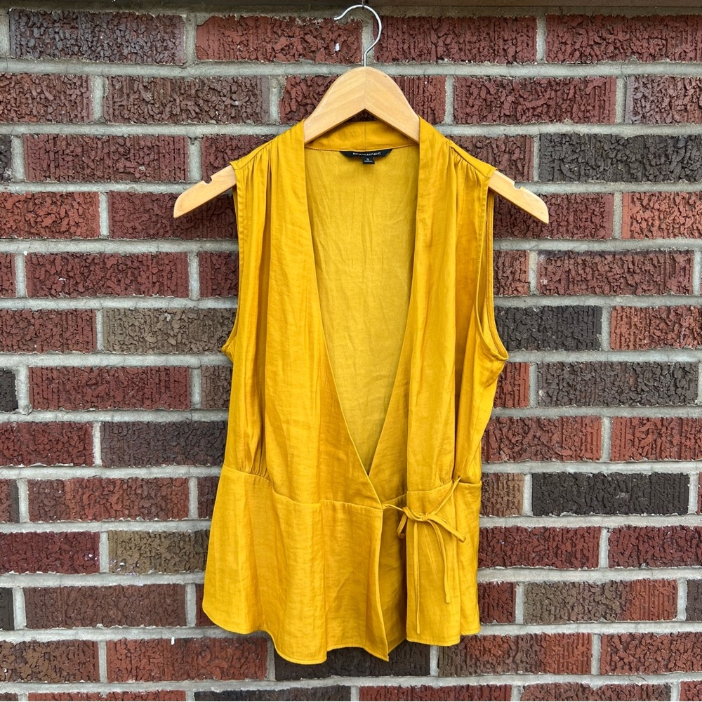 Banana Republic Mustard Yellow Plunge V Neck Surplice Sleeveless Top